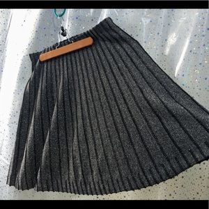Black/old-gold sparkle drapey knit swirl skirt